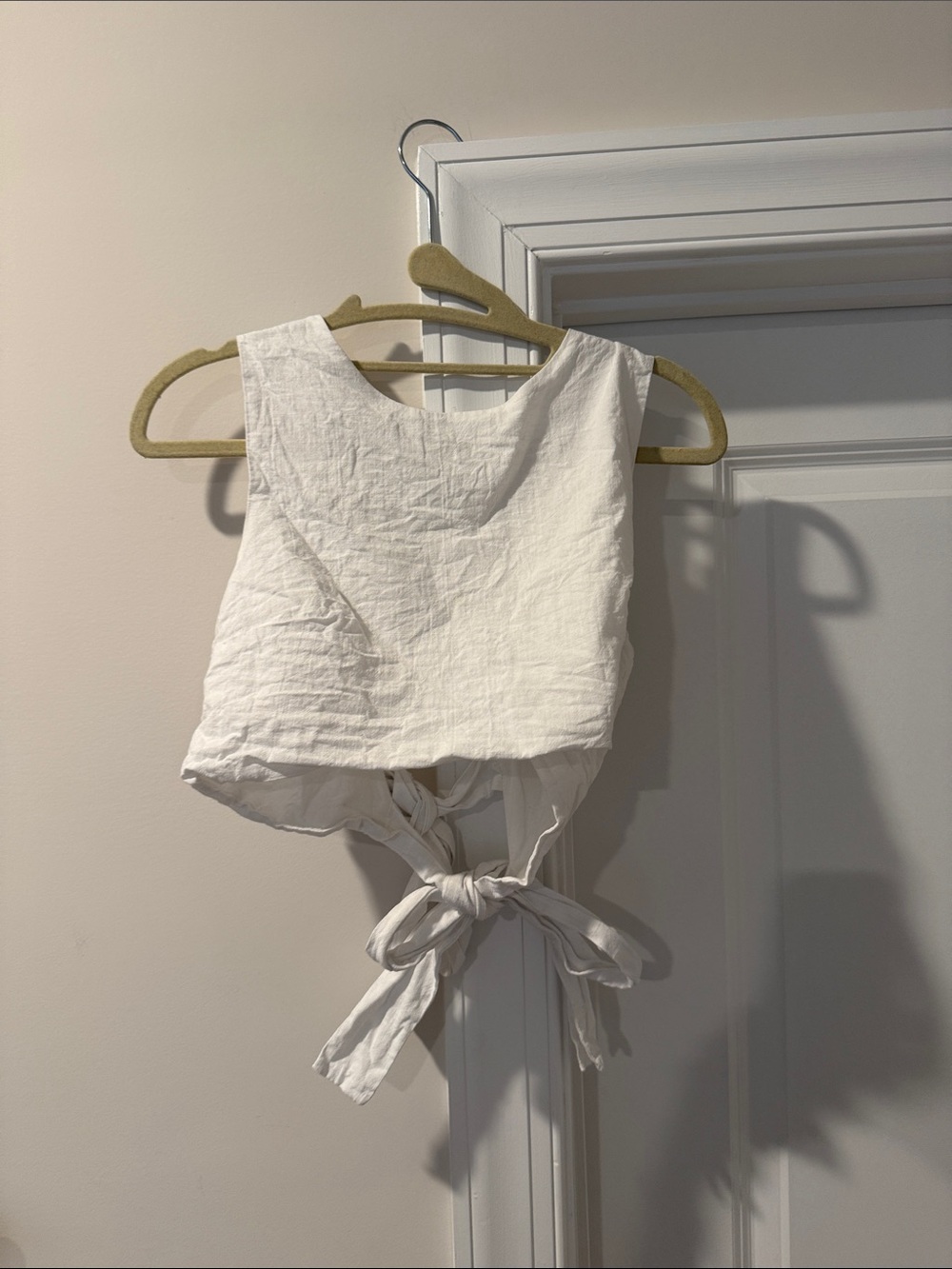Showpo White Linen Tie-Back Crop Top